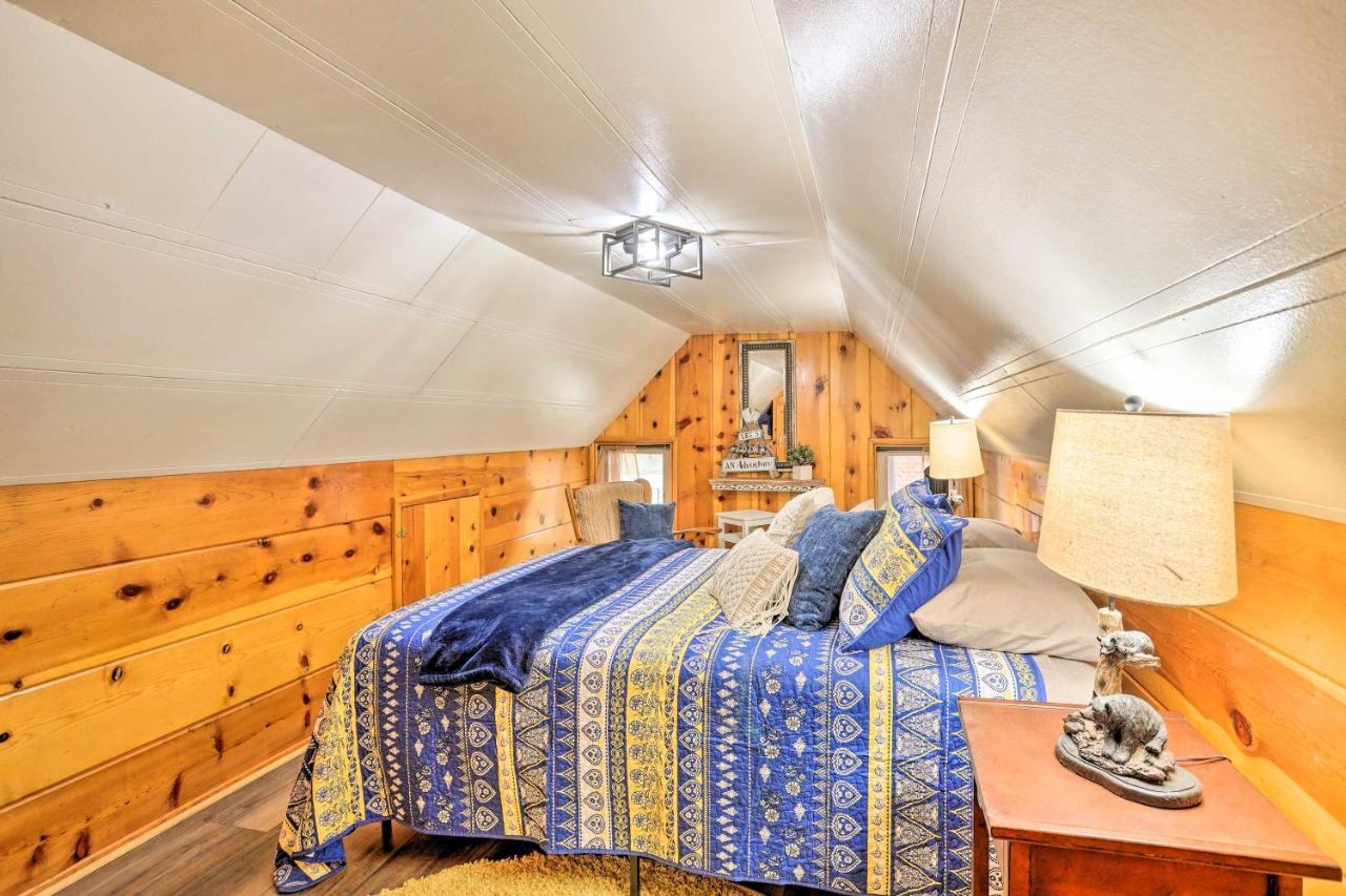 Wrightwood Cabin With Cozy Interior! Экстерьер фото