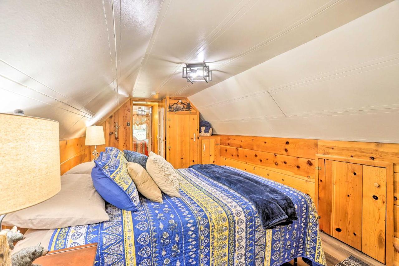 Wrightwood Cabin With Cozy Interior! Экстерьер фото